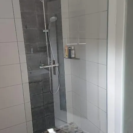 Denkmal-ferienhaus In Dresden-hellerau Mit Sauna Und Kamin *