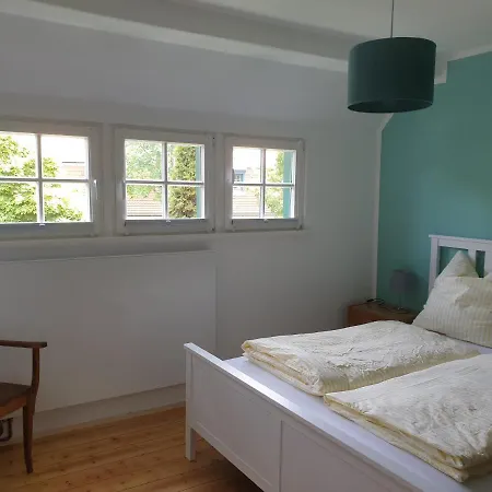 Denkmal-ferienhaus In Dresden-hellerau Mit Sauna Und Kamin