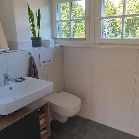 Denkmal-ferienhaus In Dresden-hellerau Mit Sauna Und Kamin Semesterbostad *