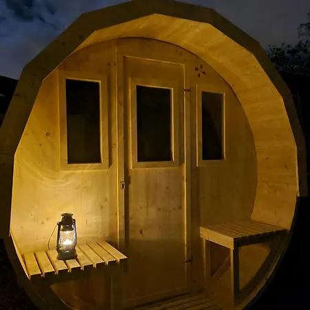 Denkmal-ferienhaus In Dresden-hellerau Mit Sauna Und Kamin * Drezda